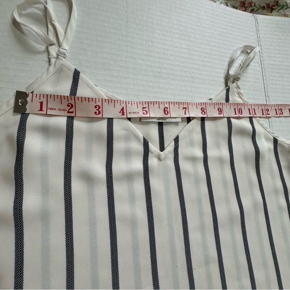 Babaton sleeveless top with adjustable stripes. EUC - Picture 3 of 11